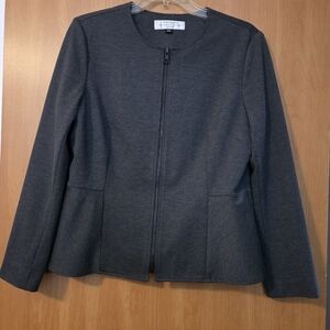 TAHARI ARTHUR S LEVINE Elegant Gray Zip-Front Blazer Size 12P
